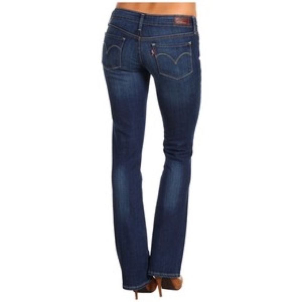 Levi’s “Demi Curve” skinny boot jeans